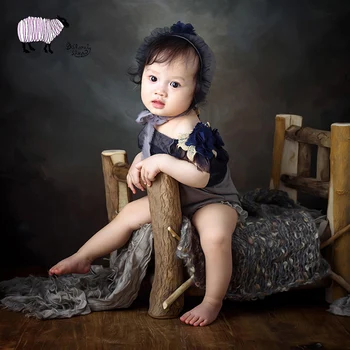 Newborn Baby Photography Handmade Wooden Bed Props Infant bebe fotografia Accessories Baby Boy Girl Photo Shoot Studio Bed Props
Newborn Baby Photography Handmade Wooden Bed Props Infant bebe fotografia Accessories Baby Boy Girl Photo Shoot Studio Bed Props
