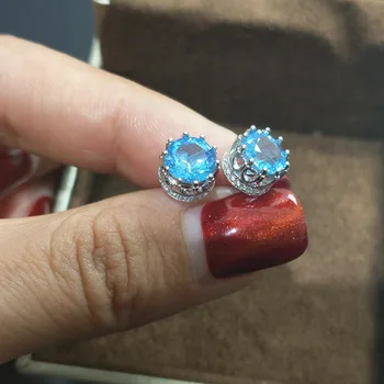 FLZB , Trendy earring natural blue topaz gemstone round 8*8mm in 925 sterling silver with 18k white gold elegant earring
FLZB , Trendy earring natural blue topaz gemstone round 8*8mm in 925 sterling silver with 18k white gold elegant earring