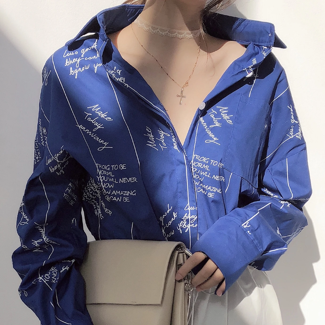 Korean Streetwear Vintage Office Business Plus Size Graffiti English Letter Print Blouse Button Shirt Cardigan Harajuku Tee Top
Korean Streetwear Vintage Office Business Plus Size Graffiti English Letter Print Blouse Button Shirt Cardigan Harajuku Tee Top