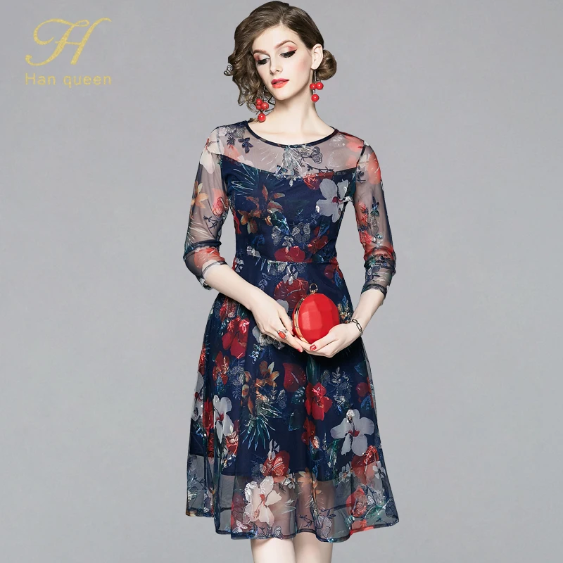H Han Queen 2019 Slim Embroidery Dresses Women Fashion A-line Knee-length Vestido Elegant Ladies Casual Work Evening Party Dress
H Han Queen 2019 Slim Embroidery Dresses Women Fashion A-line Knee-length Vestido Elegant Ladies Casual Work Evening Party Dress