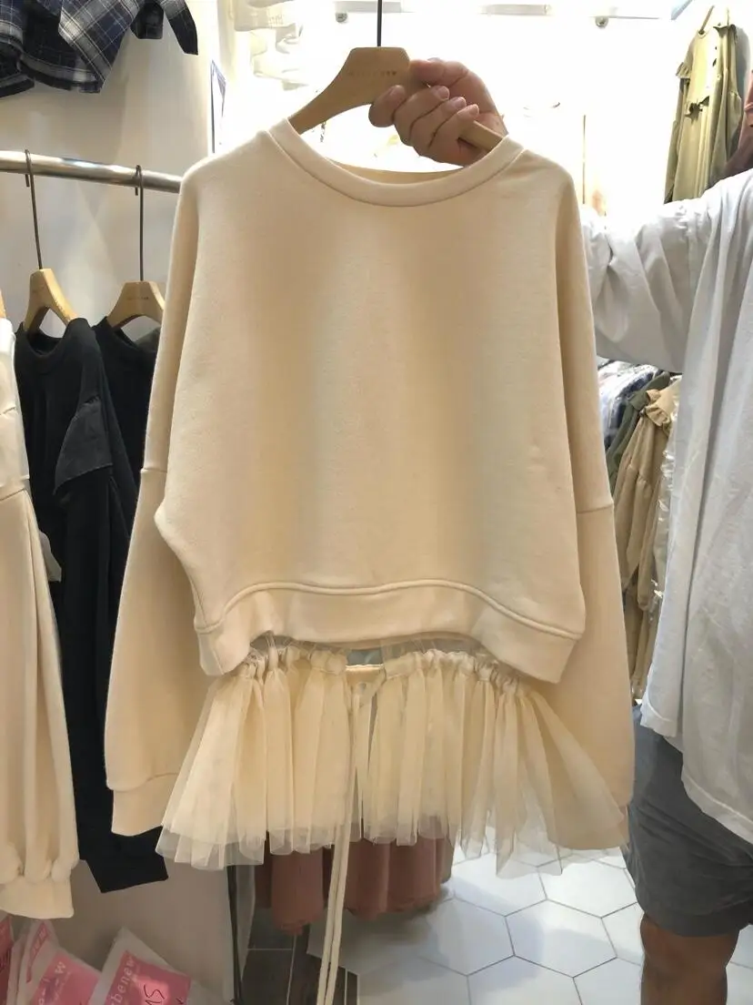 2019 Korean Loose Mesh Yarn Splicing Rope Hoodies Cotton Streetwear Full Solid Pullovers O-Neck Women Sweatshirt
2019 Korean Loose Mesh Yarn Splicing Rope Hoodies Cotton Streetwear Full Solid Pullovers O-Neck Women Sweatshirt