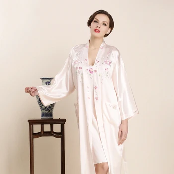 CEARPION Summer Silk Bath Robe Set Sleepwear Elegant Chinese Classic Embroidery Flower Kimono Bathrobe Gown Casual Home Wear
CEARPION Summer Silk Bath Robe Set Sleepwear Elegant Chinese Classic Embroidery Flower Kimono Bathrobe Gown Casual Home Wear