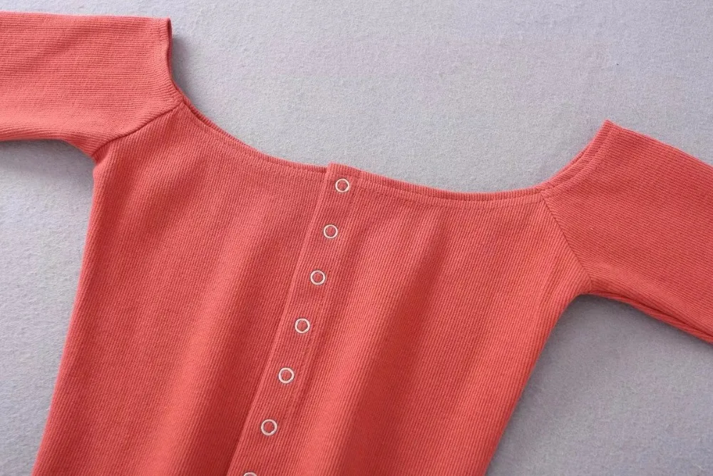 8892090756_299891455