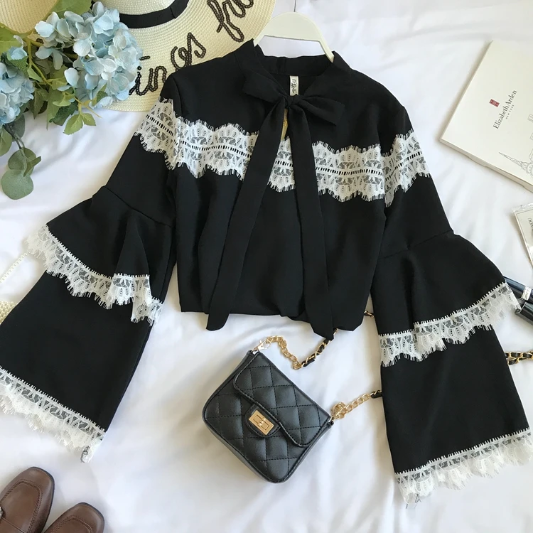 New Spring Fashion Lace Patchwork Flare Sleeve Women Chiffon Blouses Color Block All-match Female Basic Shirts
New Spring Fashion Lace Patchwork Flare Sleeve Women Chiffon Blouses Color Block All-match Female Basic Shirts