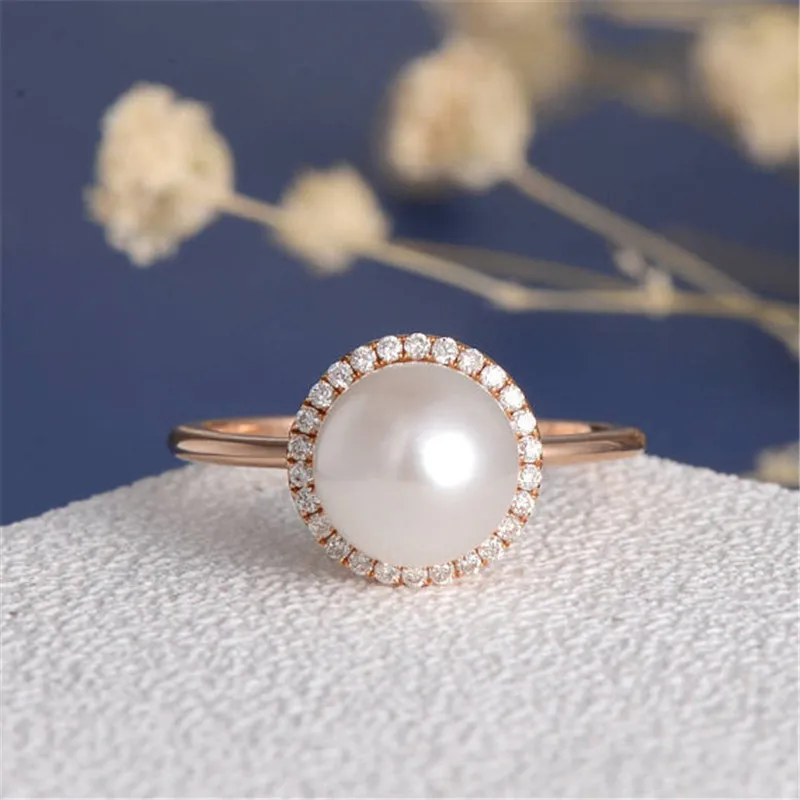 ZHIXUN Big Simulated Pearl Rings For Women Ladies White Crystal Rose Gold Fashion Big Round Ball Engagement Rings Jewelry O35D10
ZHIXUN Big Simulated Pearl Rings For Women Ladies White Crystal Rose Gold Fashion Big Round Ball Engagement Rings Jewelry O35D10