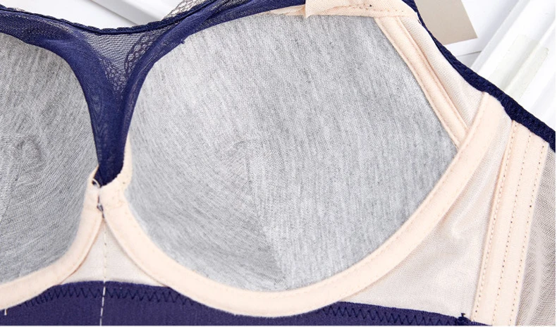 4648294297_955578282