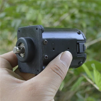 DC24V-220V 2700RPM 220 Micro Motor Carbon Brush Ball Bearing 12-pole Rotors Mute Experimental Generator Massage Chair Motor DIY
DC24V-220V 2700RPM 220 Micro Motor Carbon Brush Ball Bearing 12-pole Rotors Mute Experimental Generator Massage Chair Motor DIY