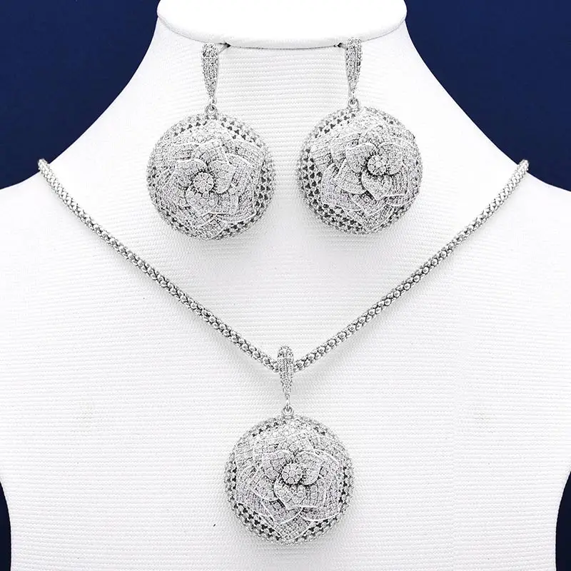 Mootree Elegant Flower Wheel Full Micro Paved Full Cubic Zircon Copper Women Wedding Engagement Earring Necklace Jewelry Set
Mootree Elegant Flower Wheel Full Micro Paved Full Cubic Zircon Copper Women Wedding Engagement Earring Necklace Jewelry Set