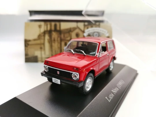 I XO 1:43 LADA Niva 1991 alloy model Car Diecast Metal Toys Birthday Gift For Kids Boy
I XO 1:43 LADA Niva 1991 alloy model Car Diecast Metal Toys Birthday Gift For Kids Boy