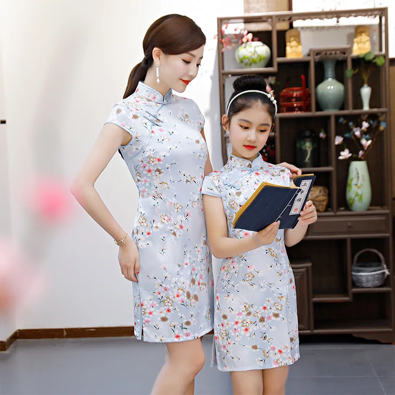 

Family Matching Outfits Mother Daughter Dresses summer dress children national wind cheongsam dress mother daughter cheongsam