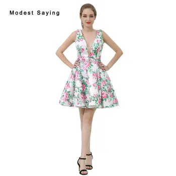 Sexy Green A-line Beaded Floral Print Short Cocktail Dresses 2017 Girls Mini Homecoming Prom Gowns vestidos de coctel B056
Sexy Green A-line Beaded Floral Print Short Cocktail Dresses 2017 Girls Mini Homecoming Prom Gowns vestidos de coctel B056
