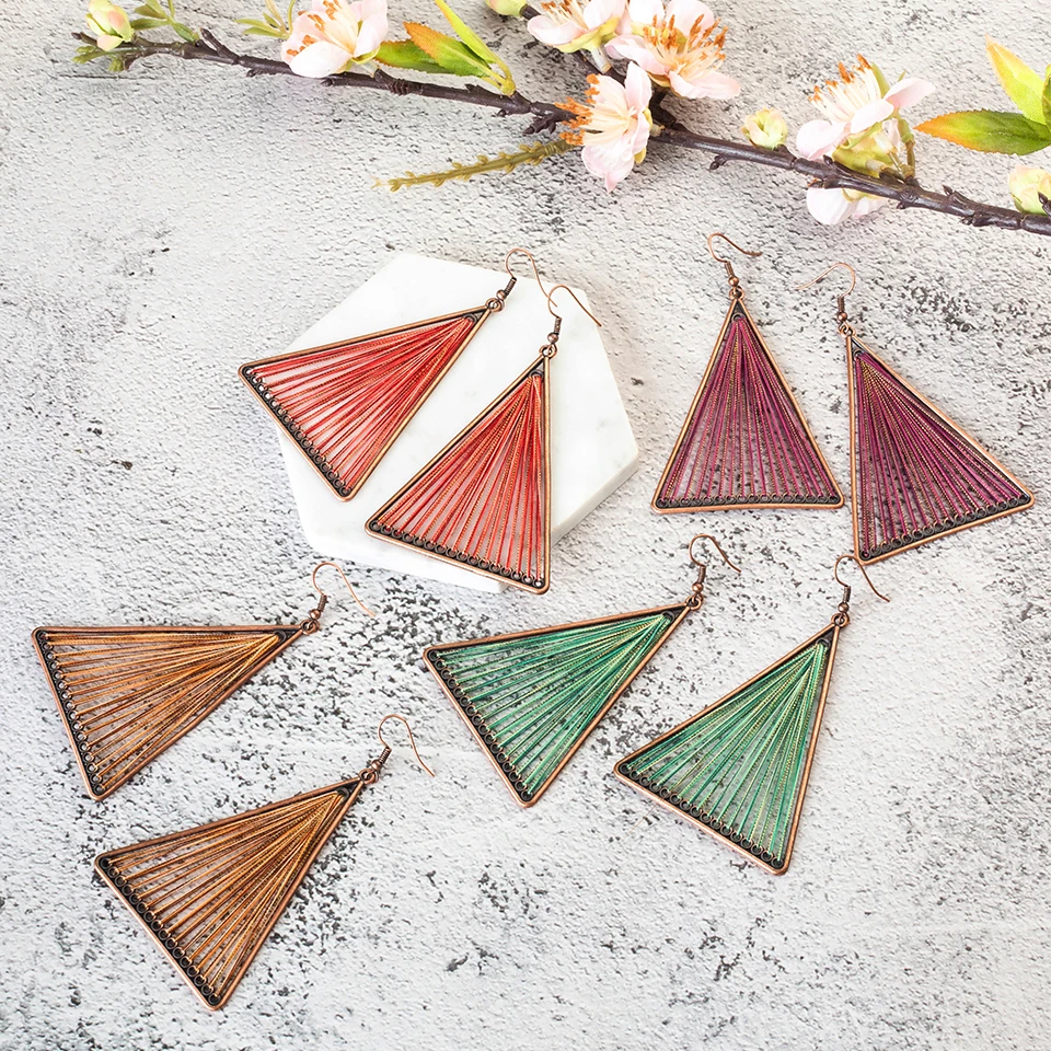 2019 Fashion Jewelry Golden Plated Big Triangle Round Hanging Drop Earring Handmade Colorful Silk Thread Earrings for Women Girl
2019 Fashion Jewelry Golden Plated Big Triangle Round Hanging Drop Earring Handmade Colorful Silk Thread Earrings for Women Girl