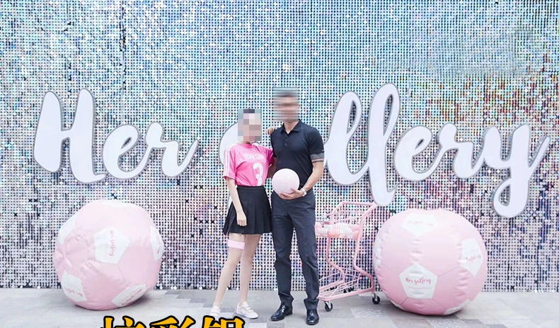 30cm x 30cm Background Board with 30mm PET Round Sequins For Wedding Birthday Party Backdrop Confetti Spangles party decoration
30cm x 30cm Background Board with 30mm PET Round Sequins For Wedding Birthday Party Backdrop Confetti Spangles party decoration