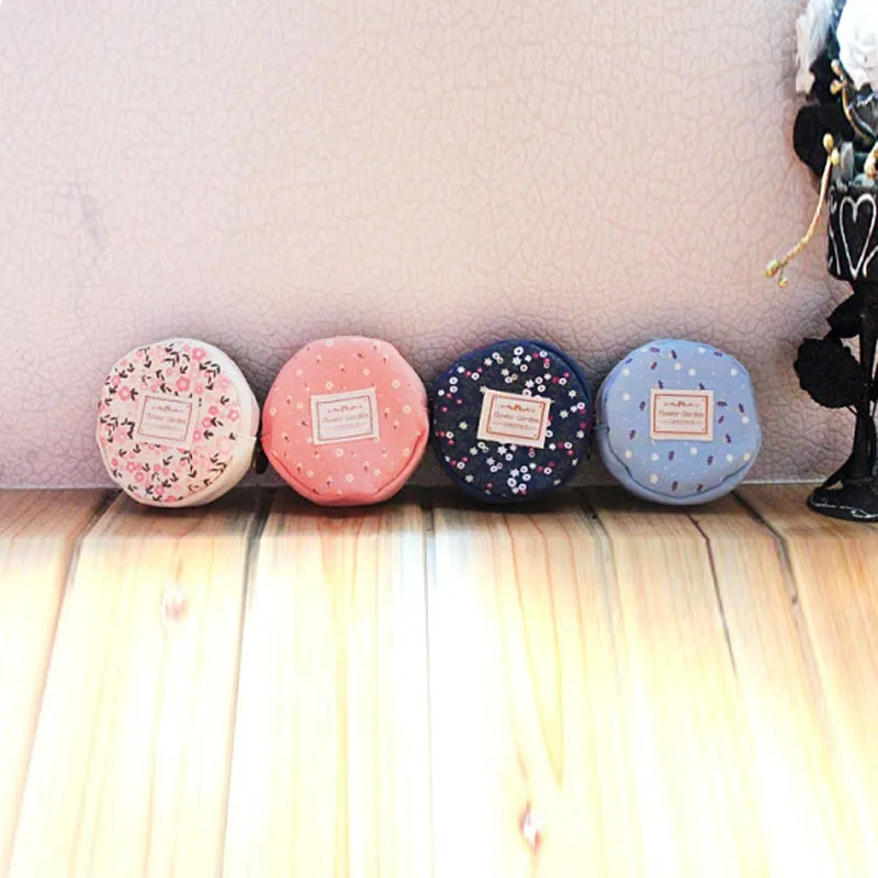 Floral Fabric Circular Zipper Coin Purse
