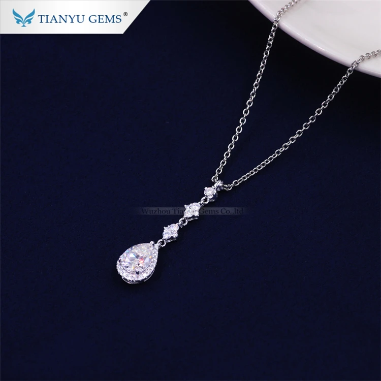 Tianyu gems 925 silver love necklace chain black white moissanite stone women necklaces pendants
Tianyu gems 925 silver love necklace chain black white moissanite stone women necklaces pendants