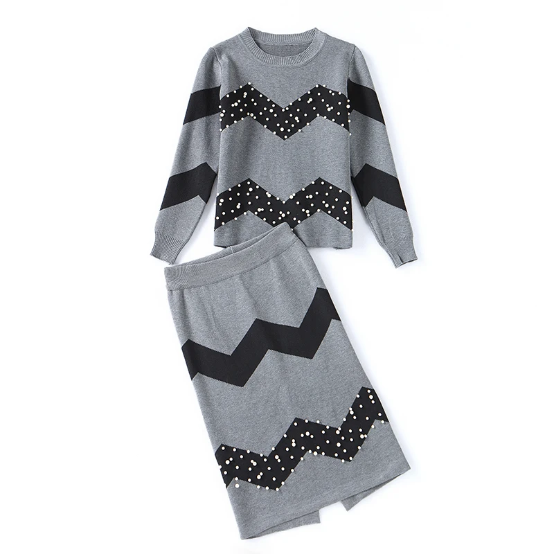 Spring Women Beading Knitted Skirt Suits Preppy Beading Pullover Sweater and Knee-length Skirt Ladies Slim Urban 2 Piece Set
Spring Women Beading Knitted Skirt Suits Preppy Beading Pullover Sweater and Knee-length Skirt Ladies Slim Urban 2 Piece Set