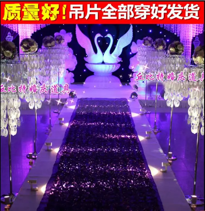 The new wedding ceremony of 2017 will be used to attract the wedding props of the catwalk