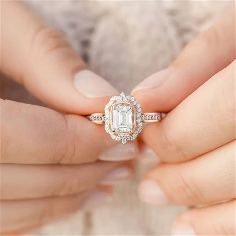 Vintage Square Stone Band Ring For Women Princess Romantic Zircon Wedding Engagement Crystal Rings For Ladies Girls Jewelry
Vintage Square Stone Band Ring For Women Princess Romantic Zircon Wedding Engagement Crystal Rings For Ladies Girls Jewelry