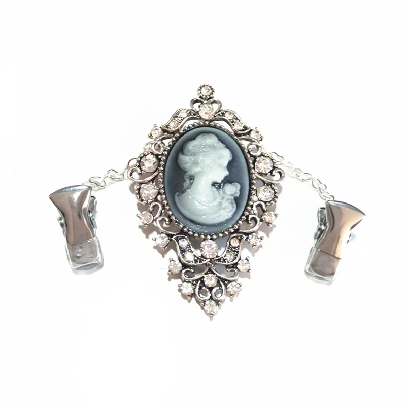 Women Rhinstone Cameo Cardigan Sweater Clip Brooch Pin Lady Vintage Heart Chain Dress Cinch Shawl Cape Coat Clip Brooch Jewelry
Women Rhinstone Cameo Cardigan Sweater Clip Brooch Pin Lady Vintage Heart Chain Dress Cinch Shawl Cape Coat Clip Brooch Jewelry
