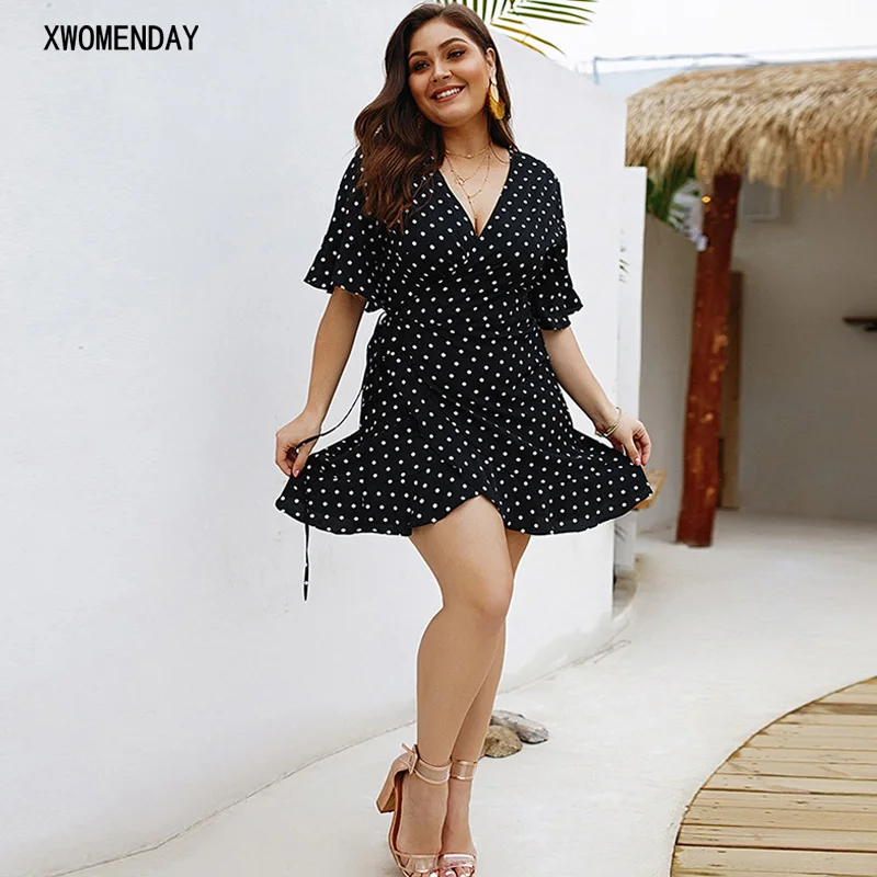 Plus Size 4XL Casual Mini Dress For Women 2019 Female Holiday Elegant Dot Print A Line V Neck Flare Sleeve Lace Up Summer Dress
Plus Size 4XL Casual Mini Dress For Women 2019 Female Holiday Elegant Dot Print A Line V Neck Flare Sleeve Lace Up Summer Dress