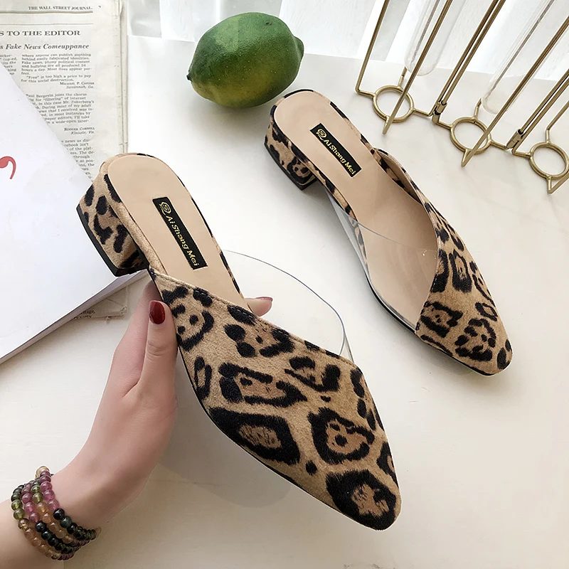 2019 New Pattern Woman Slippers Fashion Luxury Leopard Suede Leather Transparent PVC Splicing Designers Summer Women's Shoes
2019 New Pattern Woman Slippers Fashion Luxury Leopard Suede Leather Transparent PVC Splicing Designers Summer Women's Shoes