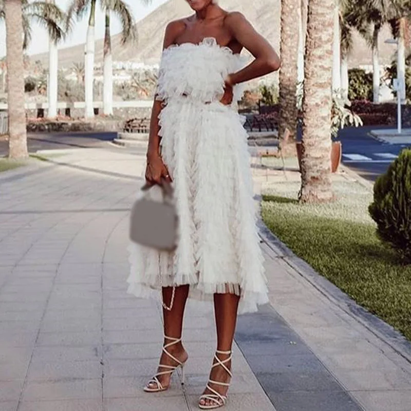 Large Pendulum Strapless Dress Ladies Prom Layered Fashion Bridesmaid Irregular Tube Top Dress Women's Clothing
Large Pendulum Strapless Dress Ladies Prom Layered Fashion Bridesmaid Irregular Tube Top Dress Women's Clothing