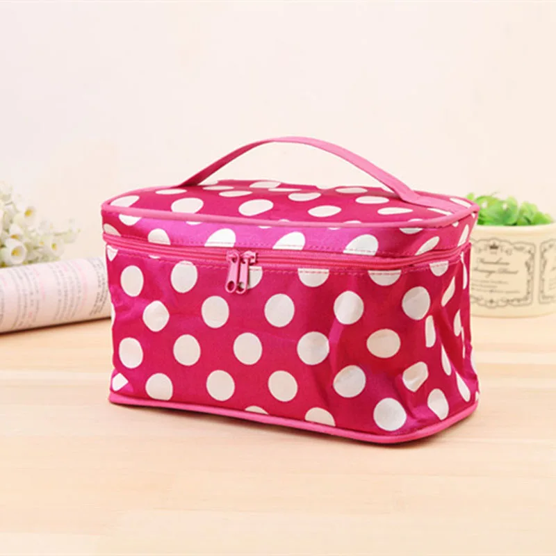 Fashion Letter Makeup bag Cosmetic bag Women Square Travel Handbag Toiletry Organizer Solid High Capacity Bags Girls
Fashion Letter Makeup bag Cosmetic bag Women Square Travel Handbag Toiletry Organizer Solid High Capacity Bags Girls
