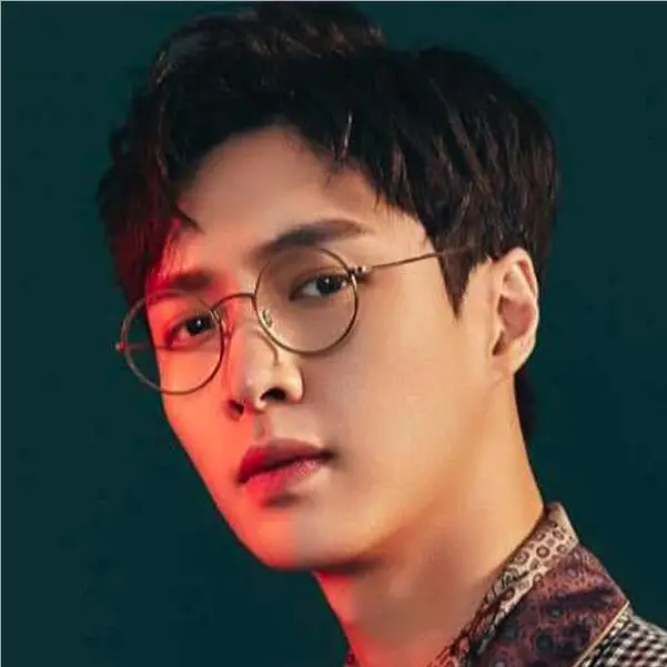 Brand Design Eyewear Frames Eyeglasses Eye Glasses Frames For Men Male Women Eyeglasses UV Travel Computer Plain Spectacle Frame
Brand Design Eyewear Frames Eyeglasses Eye Glasses Frames For Men Male Women Eyeglasses UV Travel Computer Plain Spectacle Frame