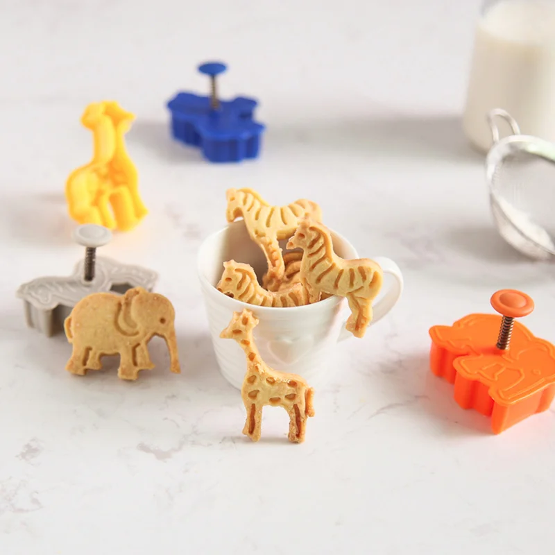 4Pcs/Set Cute Animal Giraffe Elephant Zebra Lion Shape Baking Mold Biscuit Mould Fondant Cookies Cutters Set Mold Kitchen Tools
4Pcs/Set Cute Animal Giraffe Elephant Zebra Lion Shape Baking Mold Biscuit Mould Fondant Cookies Cutters Set Mold Kitchen Tools