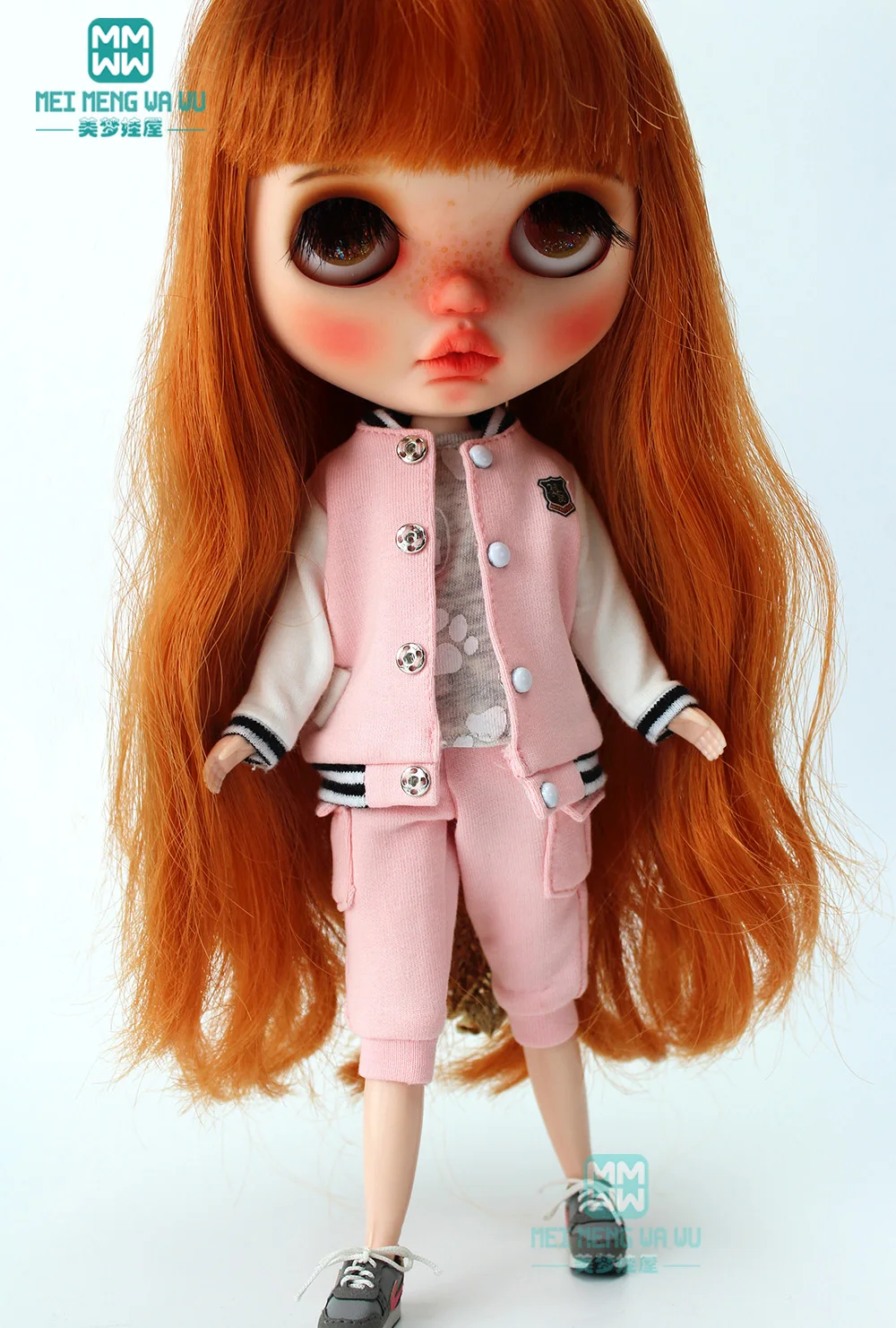 1PCS Blyth Doll Clothes fashion jacket, casual pants, t-shirt for Blyth , Azone, obitsu, FR 1/6 doll
1PCS Blyth Doll Clothes fashion jacket, casual pants, t-shirt for Blyth , Azone, obitsu, FR 1/6 doll