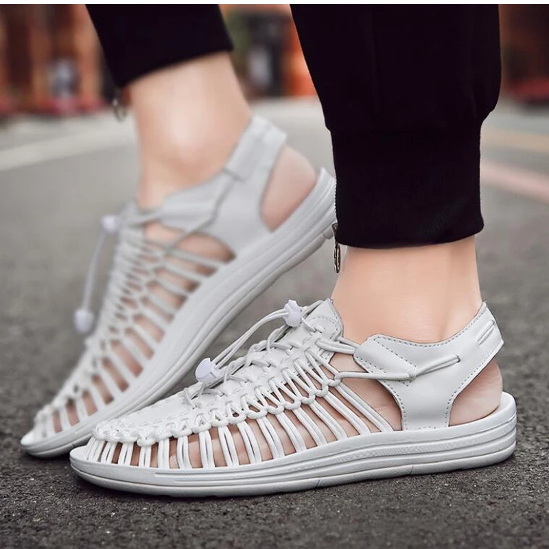 Weave Seaside Beach Shoes Summer Sandals Men Shoes Fashion Design Men Sandals Quality Comfortable Casual Shoes
Weave Seaside Beach Shoes Summer Sandals Men Shoes Fashion Design Men Sandals Quality Comfortable Casual Shoes