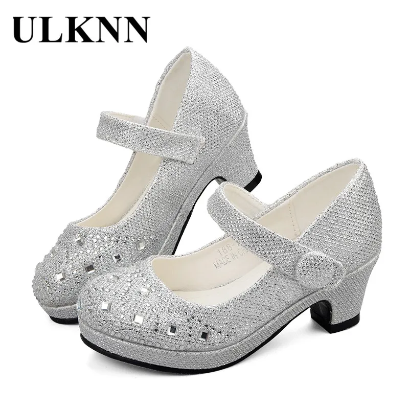 ULKNN Kids Shoes For Girls Princess Party Wedding Shoes Children High Heel Glitter Crystal Sandals Soft School Shoe Summer 2018
ULKNN Kids Shoes For Girls Princess Party Wedding Shoes Children High Heel Glitter Crystal Sandals Soft School Shoe Summer 2018