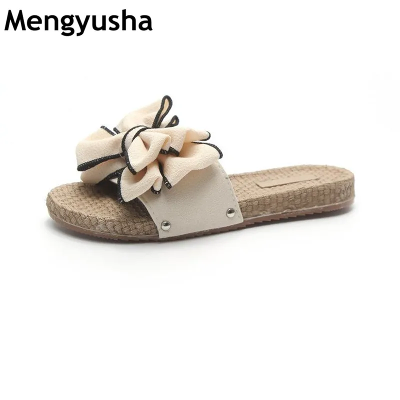 New beach slippers female summer bow thick bottom word drag flat non-slip fashion wear seaside vacation sandals
New beach slippers female summer bow thick bottom word drag flat non-slip fashion wear seaside vacation sandals