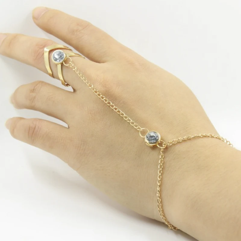 2017 Fashion Gorgeous Rhinestone Bracelet Bangle Connected Finger Ring Gold Color Bangle Link Crystal Handlets Jewelry Gift
2017 Fashion Gorgeous Rhinestone Bracelet Bangle Connected Finger Ring Gold Color Bangle Link Crystal Handlets Jewelry Gift