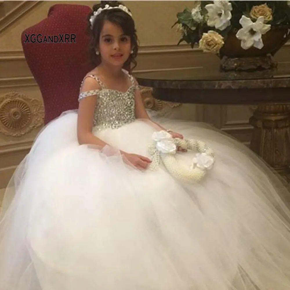 High Quality Sweetheart White Crystal Ball Gown Flower Girl Dresses 2019 Kids Birthday Dress For Wedding Party Little Bride Gown
High Quality Sweetheart White Crystal Ball Gown Flower Girl Dresses 2019 Kids Birthday Dress For Wedding Party Little Bride Gown