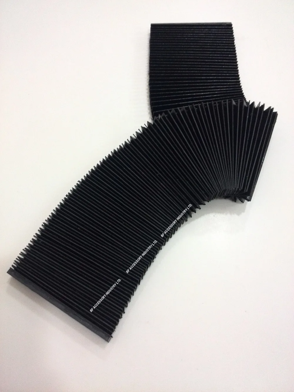 Flexible accordion type protective bellow covers for cnc machine-W=80mm H=10mm L=1000mm
Flexible accordion type protective bellow covers for cnc machine-W=80mm H=10mm L=1000mm