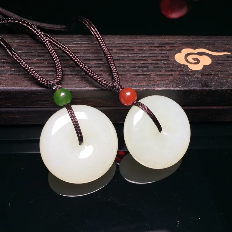 2018 Hot Sale Time-limited Women Slide Cotton Round Reiki Druzy Hetian Pendant Is Natural Manufacturer Wholesale Peace Buckle
2018 Hot Sale Time-limited Women Slide Cotton Round Reiki Druzy Hetian Pendant Is Natural Manufacturer Wholesale Peace Buckle