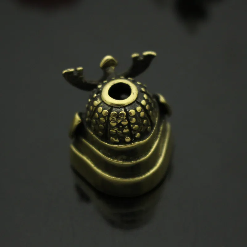 1PCS-Knife-Pendant-Beads-EDC-Brass-Paracord-Bracelet-Accessories-Survival-DIY-Pendant-for-Mini-Knife-Lanyard (3)