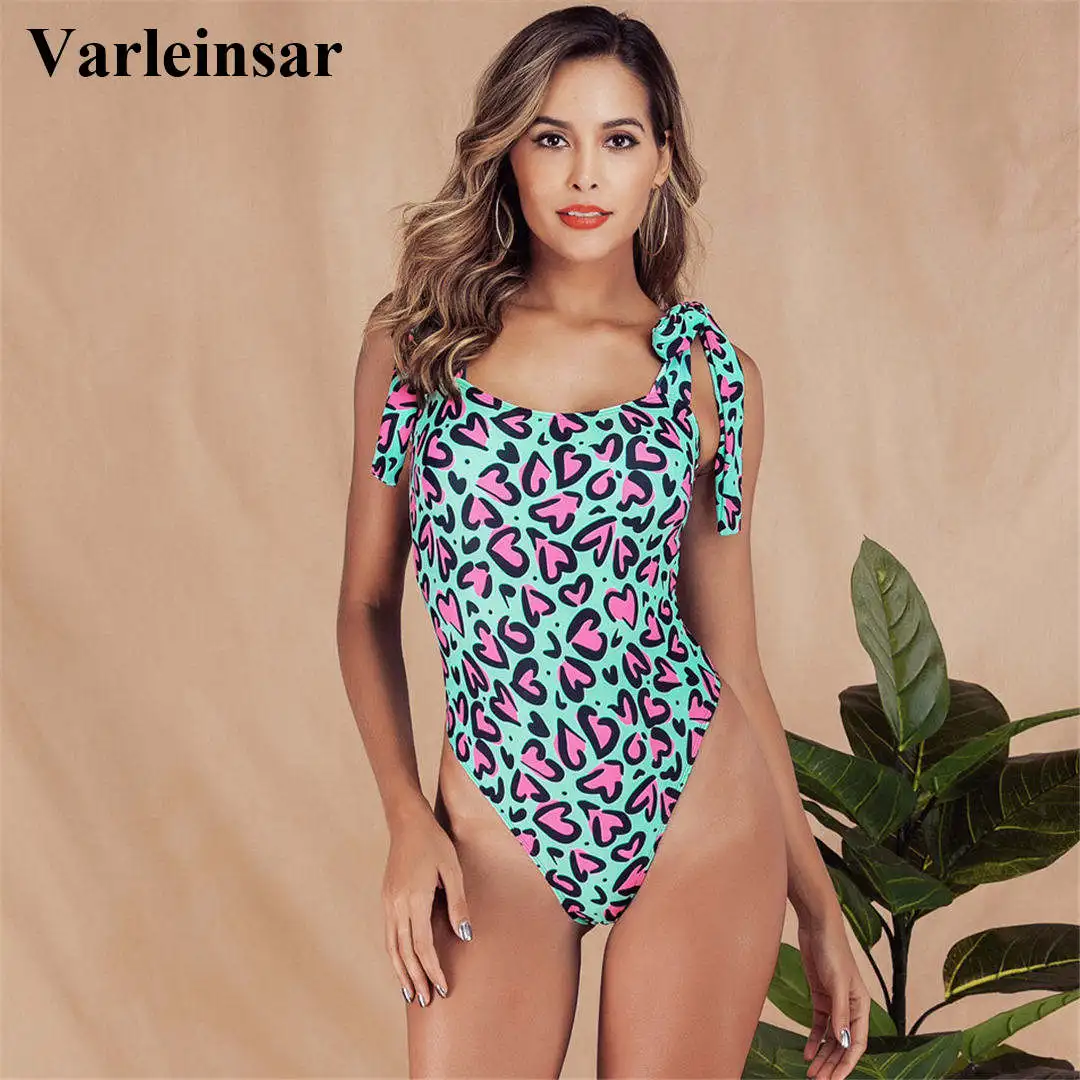 NEW 2019 Women Swimwear Sexy Hearts Printed One Piece Swimsuit Female Bather With Belt Bathing Suit Swim Monokini Lady V1554
NEW 2019 Women Swimwear Sexy Hearts Printed One Piece Swimsuit Female Bather With Belt Bathing Suit Swim Monokini Lady V1554