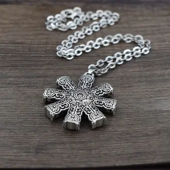 Dharma wheel of life Samsara Buddhist Amulet Necklace Talisman SanLan 12pcs 
Dharma wheel of life Samsara Buddhist Amulet Necklace Talisman SanLan 12pcs