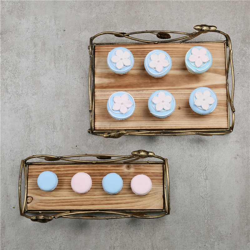 Wood Cake Tray European Restore Ancient Ways Golden Paper Cup Cake Frame Wood Cake West Point Heart Wedding Dessert Platform
Wood Cake Tray European Restore Ancient Ways Golden Paper Cup Cake Frame Wood Cake West Point Heart Wedding Dessert Platform