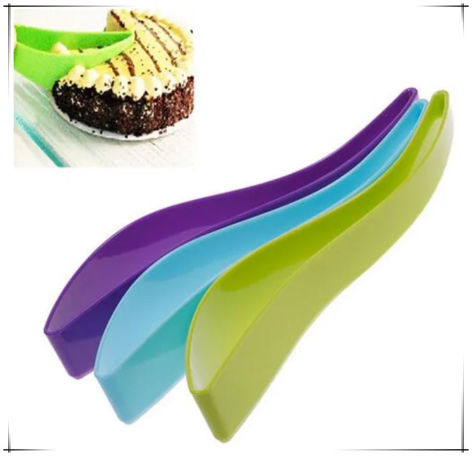 2016 Newest 1pc Cake Cutting Tools Slice Knife Kitchen Gadget Cake Pie Slicer Sheet Guide Cutter Server Bread Cake Tools
2016 Newest 1pc Cake Cutting Tools Slice Knife Kitchen Gadget Cake Pie Slicer Sheet Guide Cutter Server Bread Cake Tools