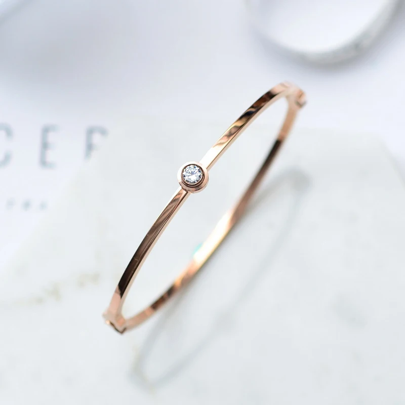 

YUN RUO 2018 Simple Style Zirconia Bangle Rose Gold Color Women Birthday Gift Titanium Steel Jewelry Never Fade Free Shipping