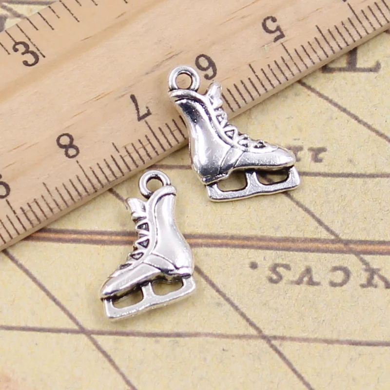 8pcs/lot Charms ice skates shoes 17x12mm Antique Silver Pendants Making DIY Handmade Tibetan Silver Finding Jewelry for Bracelet
8pcs/lot Charms ice skates shoes 17x12mm Antique Silver Pendants Making DIY Handmade Tibetan Silver Finding Jewelry for Bracelet