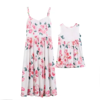 2018 Summer Mom And Daughter Dress Family Matching fashion boho floral printed backless sleeveless O Neck Mother & Kids Clothes
2018 Summer Mom And Daughter Dress Family Matching fashion boho floral printed backless sleeveless O Neck Mother & Kids Clothes