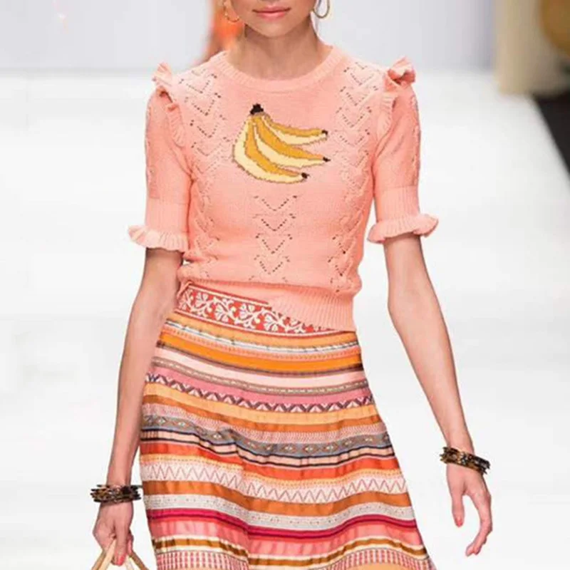 Runway Knitted Women Tshirt 2019 Summer Banana Jacquard Lantern Half Sleeve T-shirt Women Cute Hollow Out Summer Top Tee Shirts
Runway Knitted Women Tshirt 2019 Summer Banana Jacquard Lantern Half Sleeve T-shirt Women Cute Hollow Out Summer Top Tee Shirts