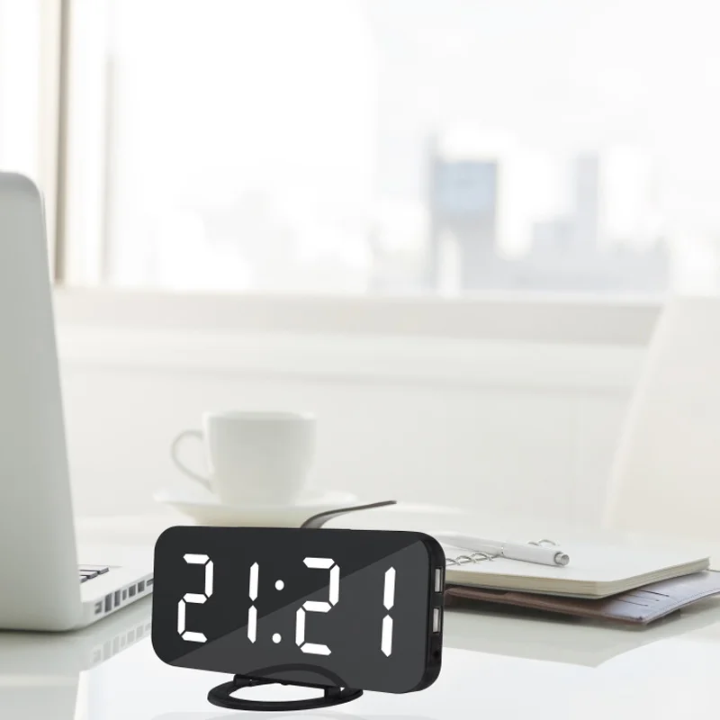 Digital Alarm Clock Night Light 6.5inch LED Display Electric Clock Snooze Mirror Surface USB Charge Hot Sale
Digital Alarm Clock Night Light 6.5inch LED Display Electric Clock Snooze Mirror Surface USB Charge Hot Sale