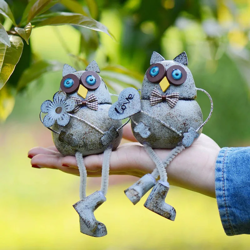 Creative 2ps/set Owl Birds Statue Outdoor Artificial Miniatures Mini Gnomes Moss Terrariums Iron Craft Garden Decor Home Decor
Creative 2ps/set Owl Birds Statue Outdoor Artificial Miniatures Mini Gnomes Moss Terrariums Iron Craft Garden Decor Home Decor