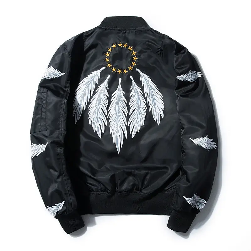 Autumn Winter Men Casual Feathers Print Thin MA1 Bomber Jacket Male Stand Collar Star Embroidery Baseball Jacket Coat Plus Size
Autumn Winter Men Casual Feathers Print Thin MA1 Bomber Jacket Male Stand Collar Star Embroidery Baseball Jacket Coat Plus Size