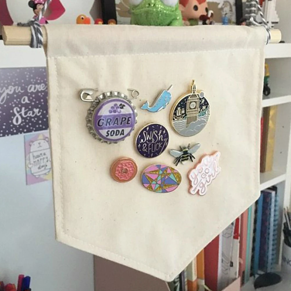 Multifunctional Badge Living Room Buttons Hanging Banner Wall Display Pennant Lapel Storage Blank Decoration Nordic Style Home
Multifunctional Badge Living Room Buttons Hanging Banner Wall Display Pennant Lapel Storage Blank Decoration Nordic Style Home